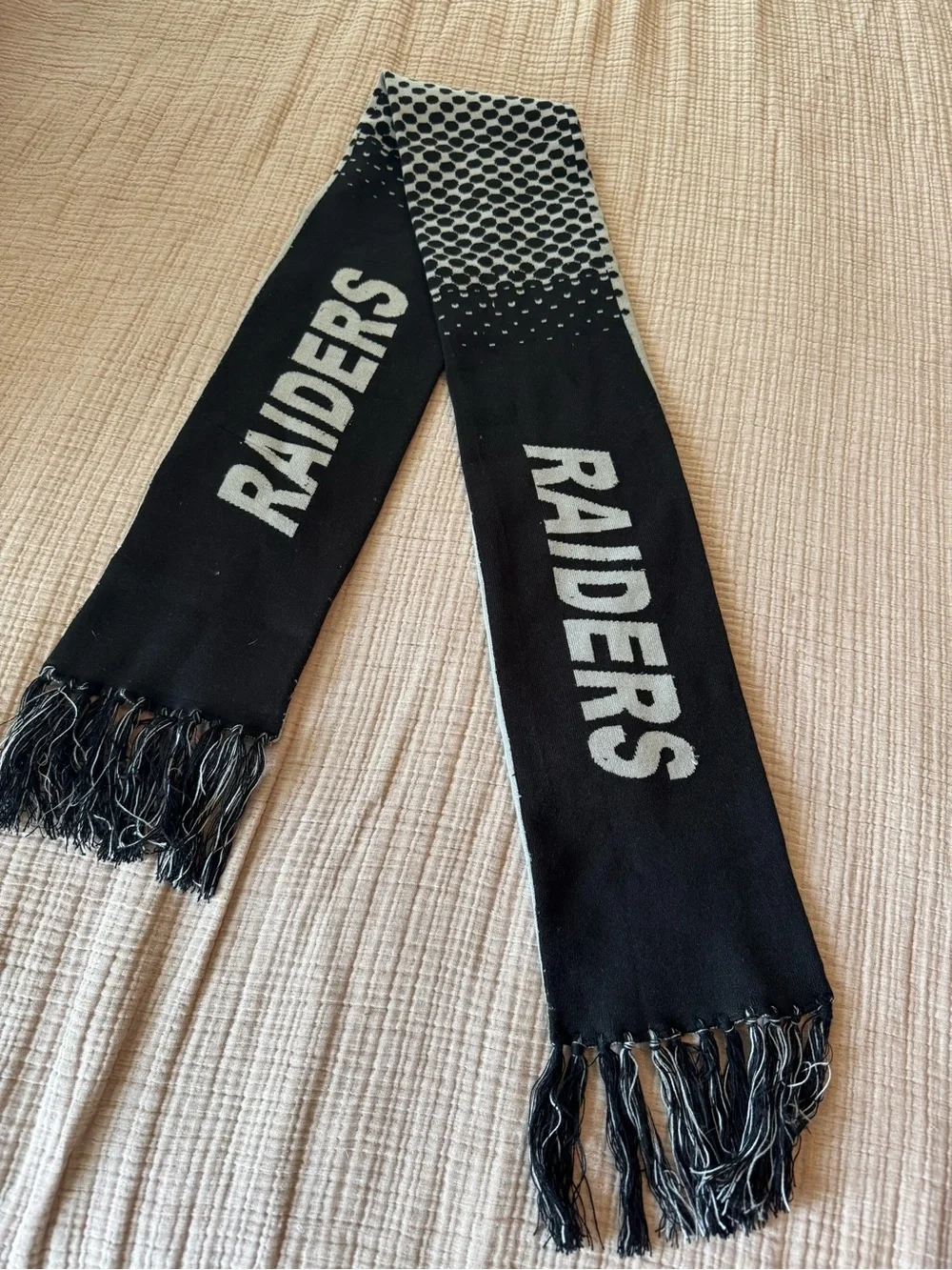 Raiders Black & Silver Team Scarf - Official Fan Accessory